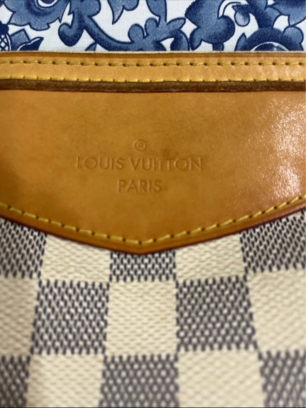 Louis Vuitton Damier Azur Crossbody Bag Siracusa PM - Picture 4 of 8